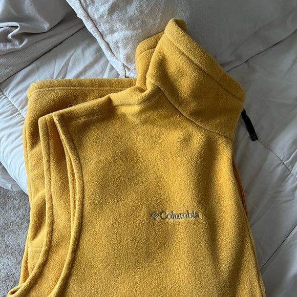 Men’s Columbia vest - Picture 6 of 6